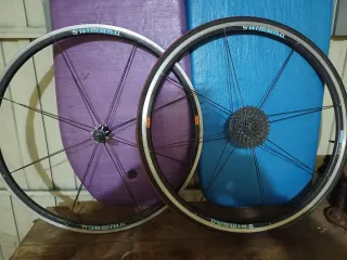 Bicicleta Carretera Aluminio/Carbono FOCUS