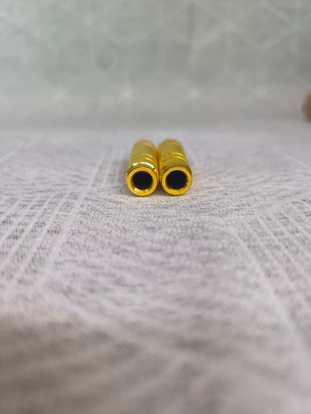 Adaptador Jack 3,5mm hembra a 6,35mm macho - Nuevo