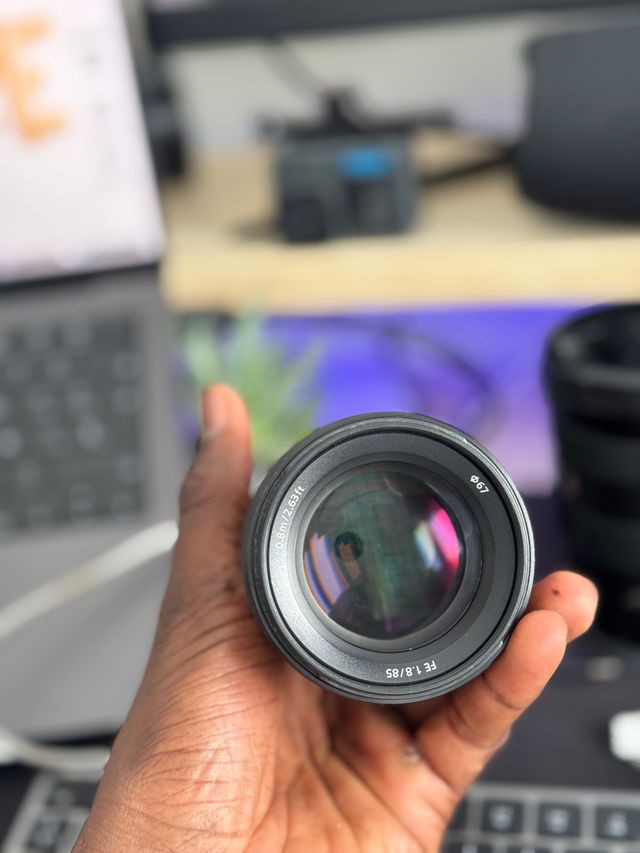 Obiettivo Sony 85mm f/1.8 Full Frame