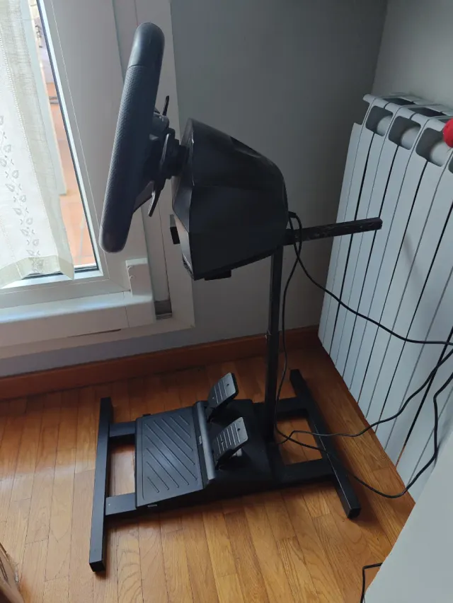 Volante y pedales PS con soporte