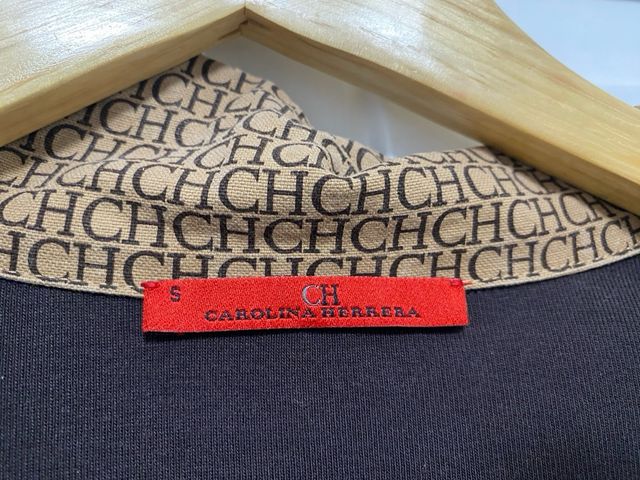 Camisa Carolina Herrera Talla 38 CH