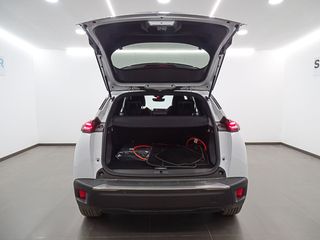 PEUGEOT e2008 Electrico First Edition 156 115kW