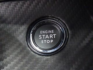 PEUGEOT e2008 Electrico First Edition 156 115kW