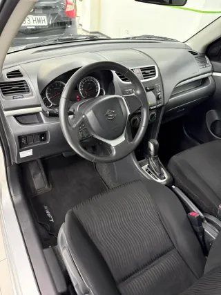 Suzuki Swift Automático