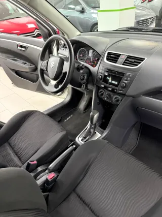 Suzuki Swift Automático
