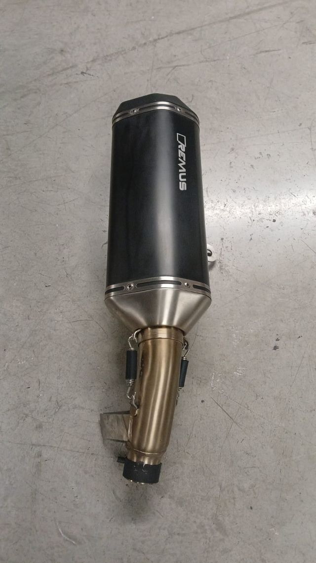 ESCAPE HONDA NC 750 S REMUS