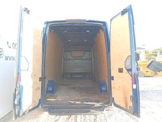 Furgoneta Volkswagen Crafter Azul