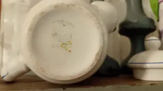 Antica teiera firmata