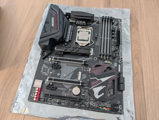 Placa base Aorus Z370 Ultra Gaming 2.0