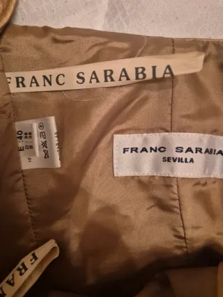 Conjunto fiesta Franc Sarabia oro talla 38 .