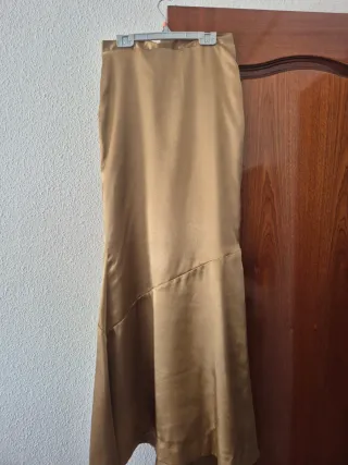 Conjunto fiesta Franc Sarabia oro talla 38 .