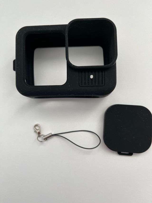 Funda, Tapa Objetivo y Compuerta GoPro Hero13