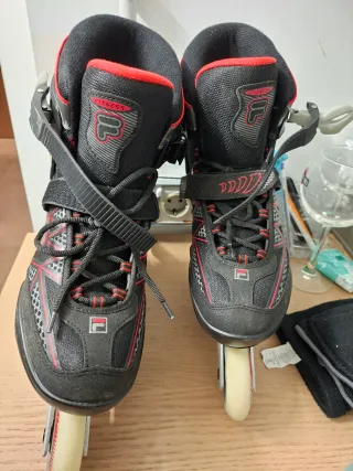 Patines en línea Fila negros y rojos