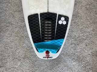 Tabla de surf Pukas Dark 5'11