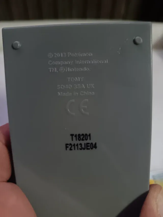 Lote 3 Pokédex originali varie Pokémon