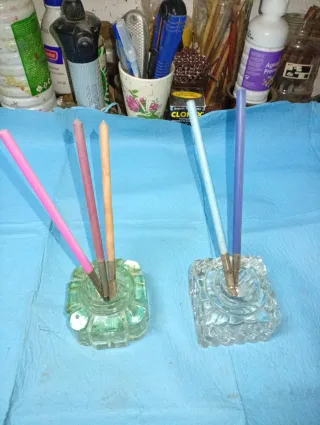 Tinteros de cristal con plumas