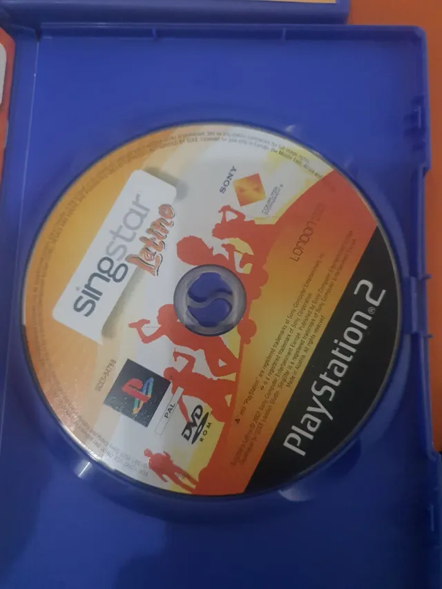 Lote 5 jogos PS2: Guitar Hero, Buzz, Singstar