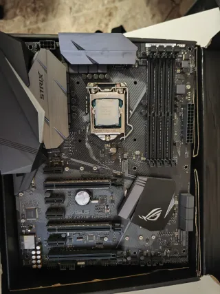 Placa Base ASUS ROG STRIX Z270F GAMING