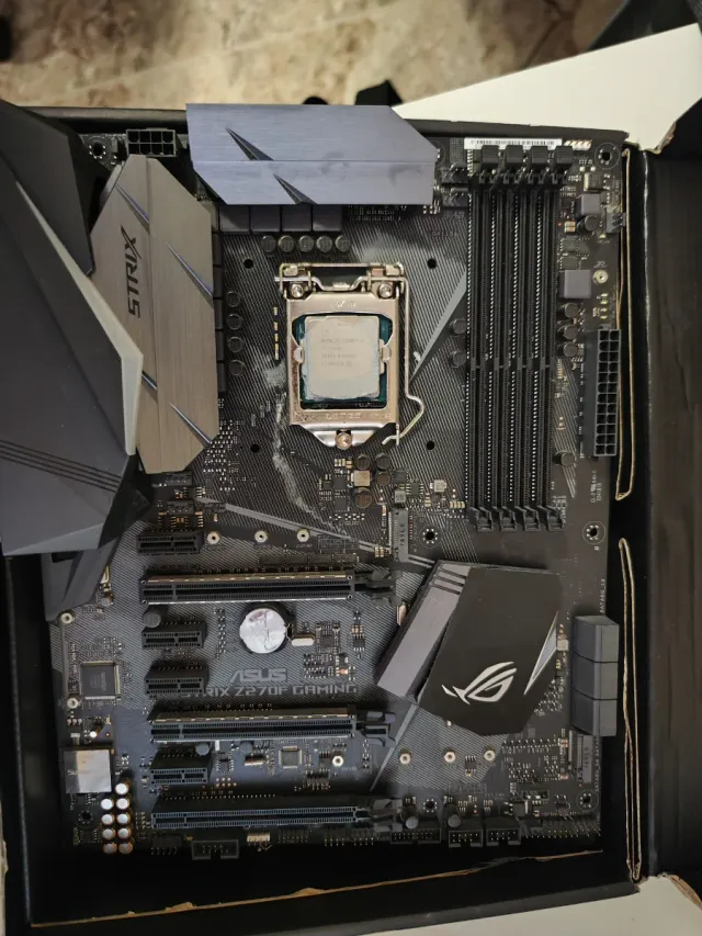 Placa Base ASUS ROG STRIX Z270F GAMING