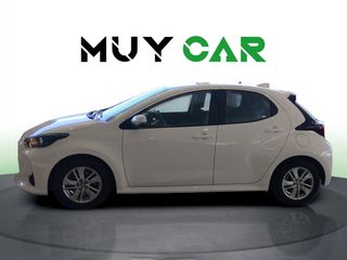 Toyota Yaris 120H Active Tech 85 kW (116 CV)