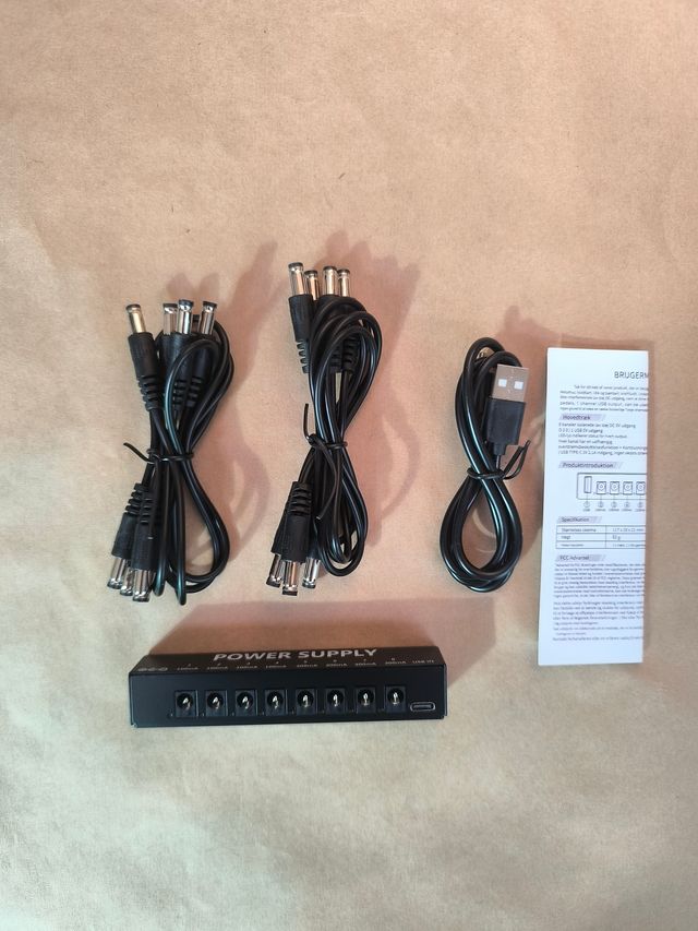 Fuente de alimentación para pedales 9V - Nueva