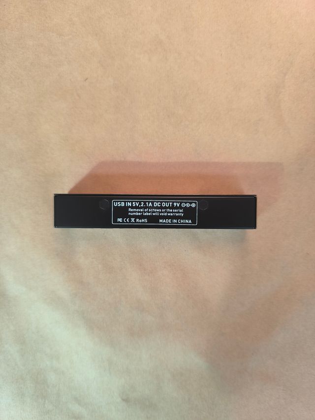 Fuente de alimentación para pedales 9V - Nueva