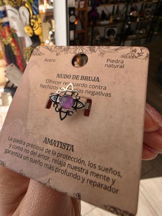 Anillo Nudo de Bruja con Amatista