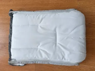 Saco para carrito de bebé gris, marca corte ingles
