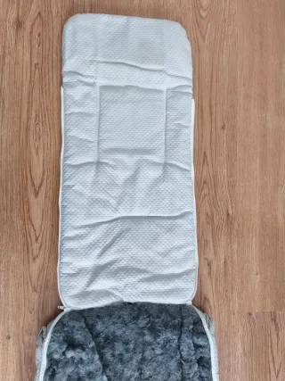 Saco para carrito de bebé gris, marca corte ingles