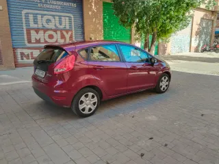 Fiesta muy cuidado!!