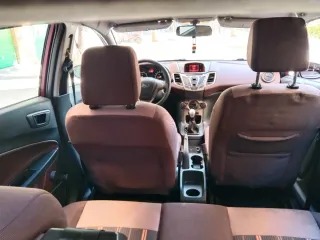 Fiesta muy cuidado!!