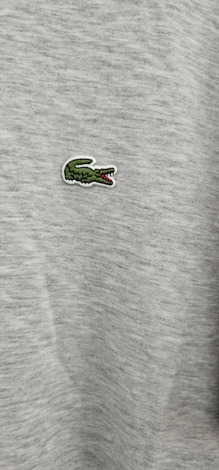 Camiseta Lacoste Gris V-Neck