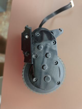 Rueda Cecotec Conga 990 Derecha