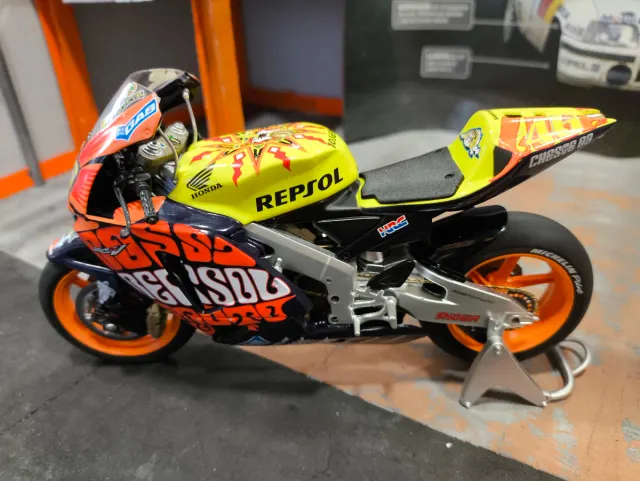 Moto de Coleção Repsol Honda