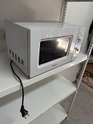 Microondas Bluesky Blanco