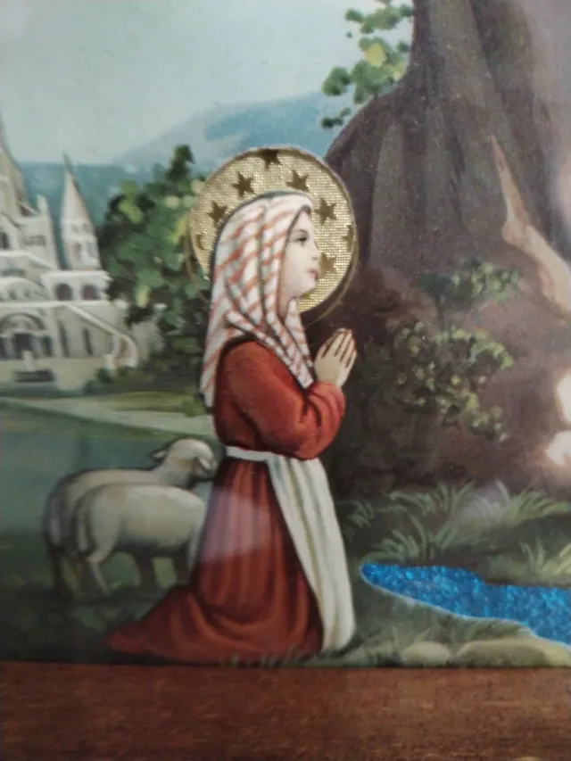 Antico Vassoio Decorativo Vergine di Lourdes