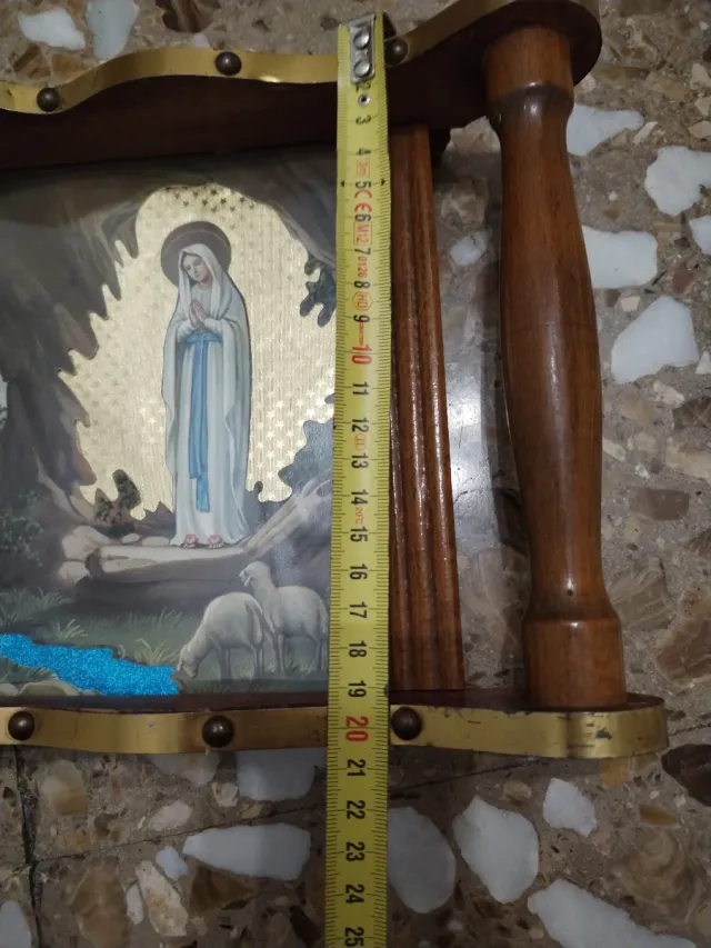 Antico Vassoio Decorativo Vergine di Lourdes