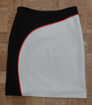 Falda Corta Cortefiel
