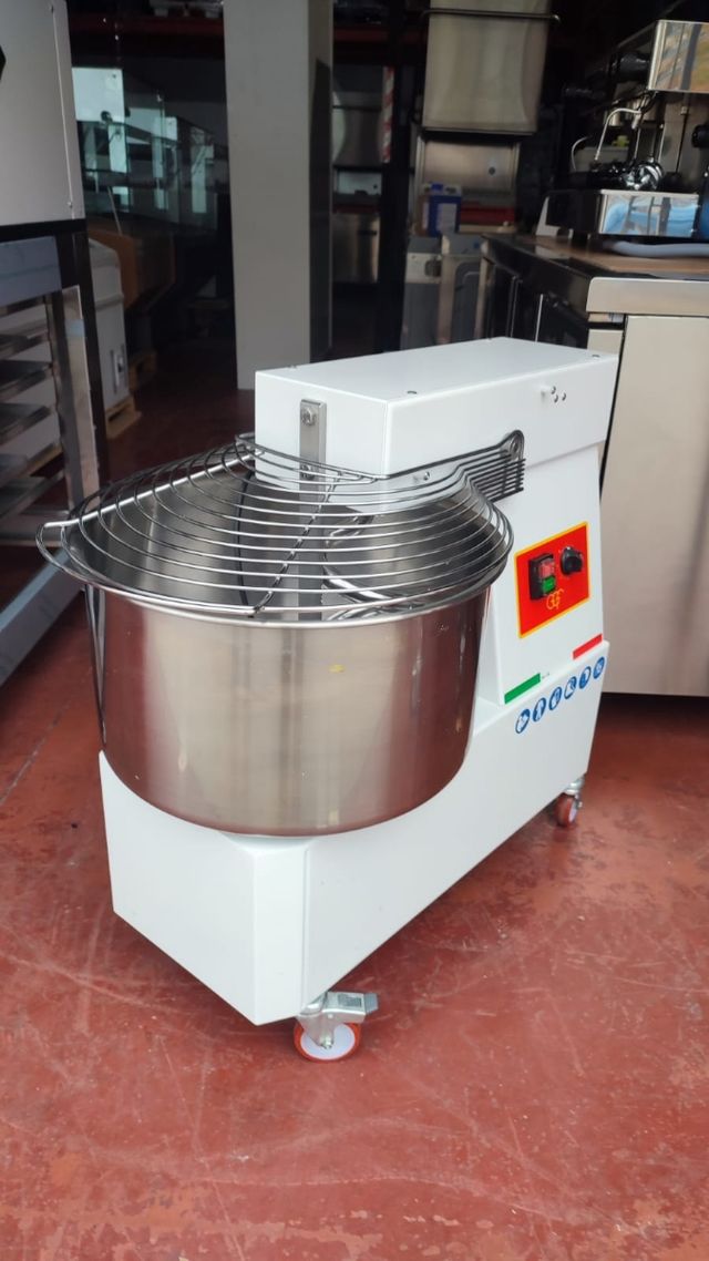 AMASADORA 1 ESPIRAL 42 lts SEGUNDA MANO