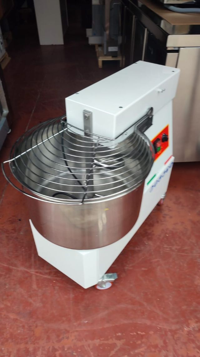 AMASADORA 1 ESPIRAL 42 lts SEGUNDA MANO