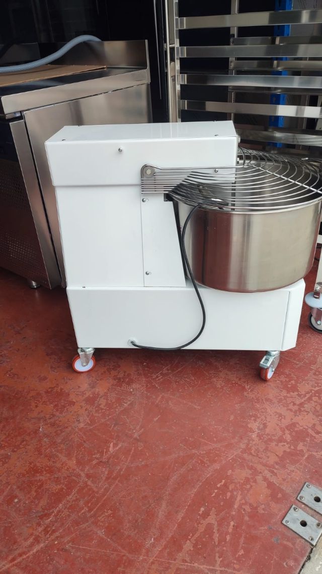 AMASADORA 1 ESPIRAL 42 lts SEGUNDA MANO