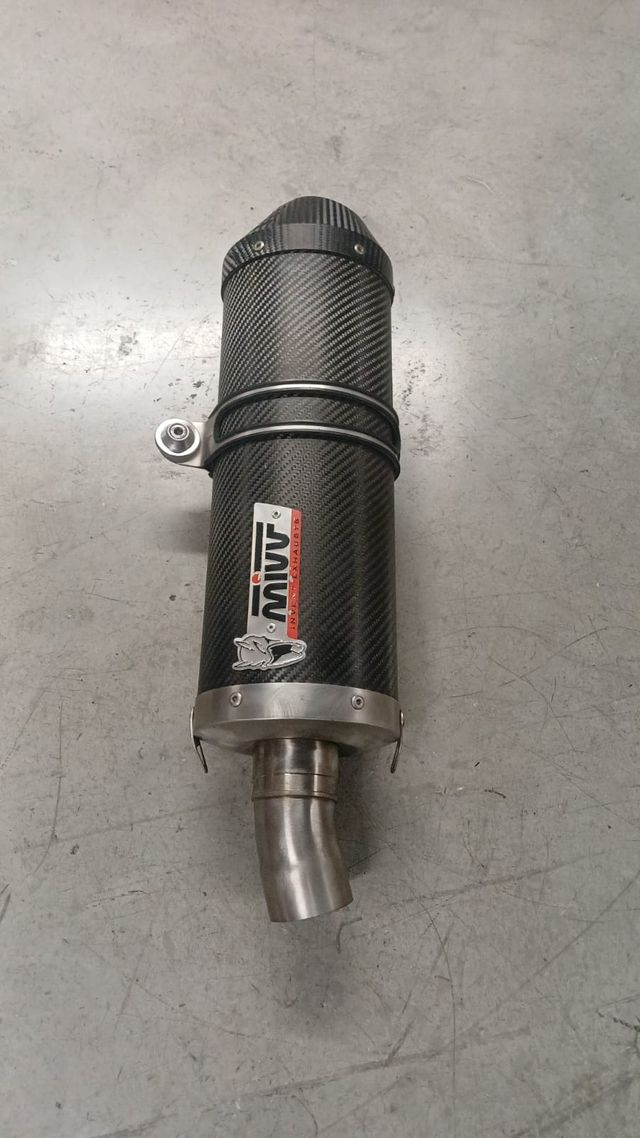 ESCAPE BMW F 800 R MIVV