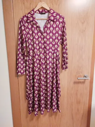 Vestido estampado morado y beige