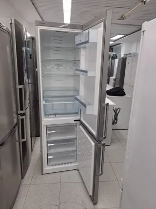 ♡NEVERA MARCA BOSCH 2,CM GARANTÍA + TRANSPORTE♡