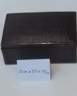 Portarretratos y caja de piel