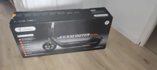 Patinete eléctrico Ninebot E2 Pro con intermitente