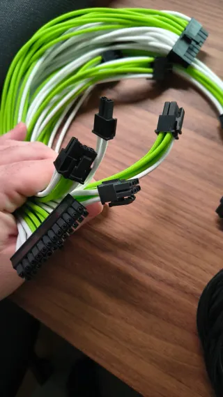 Corsair SF750 SFX 80+ Platinum