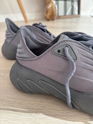 Adidas adifom SLTN gris talla 36