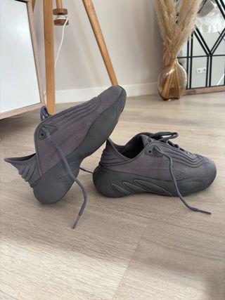 Adidas adifom SLTN gris talla 36