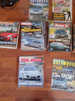 Lote 61 revistas antiguas de coches